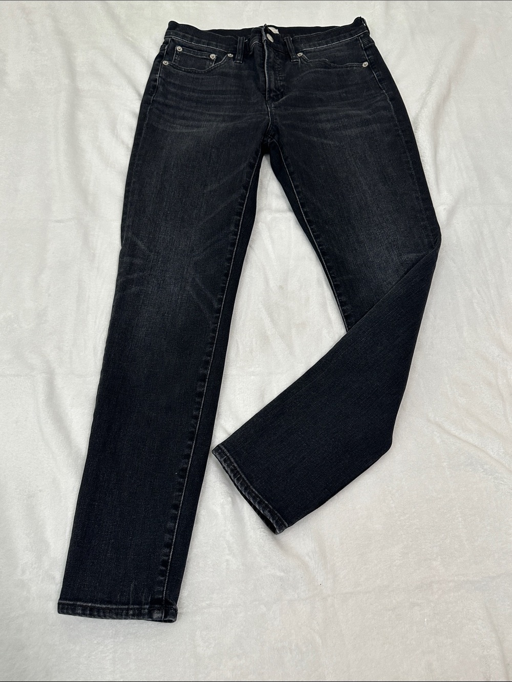 🚗 J. Crew 9” High Rise Toothpick Jeans